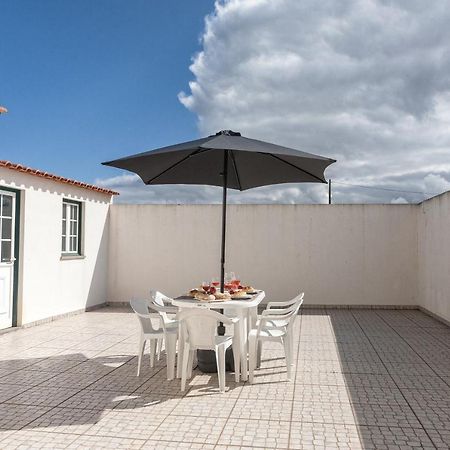 Ocean Breeze Villa Atouguia Da Baleia Buitenkant foto